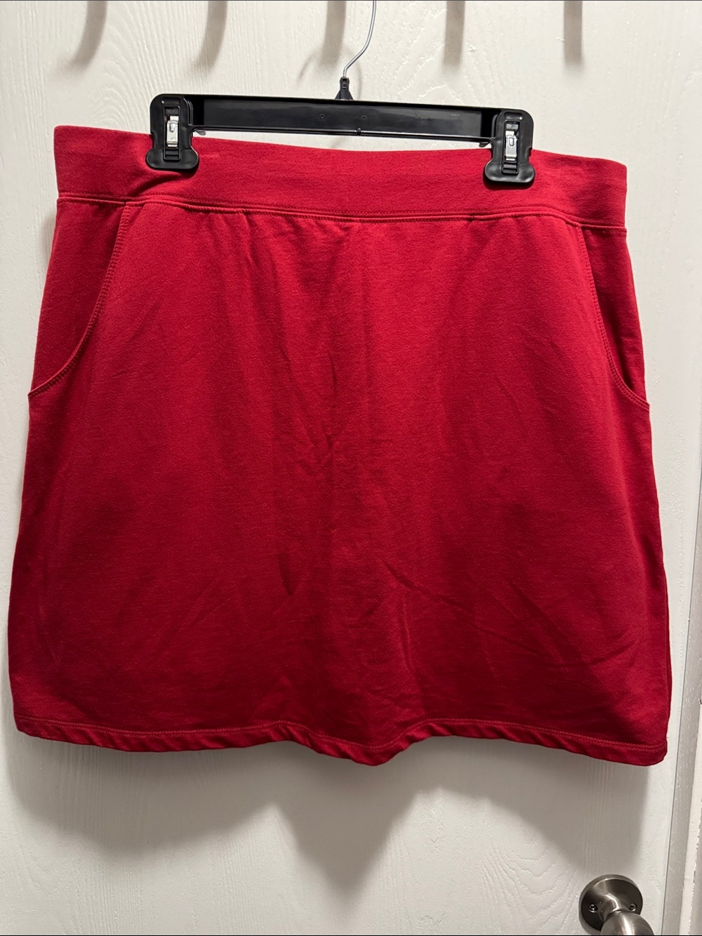 d&co Red Women’s Casual Knit Skort with Pockets